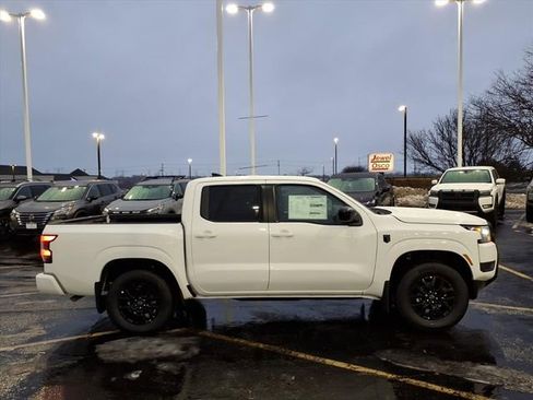 New 2026 Nissan Frontier SV w/ Tow Package image 2