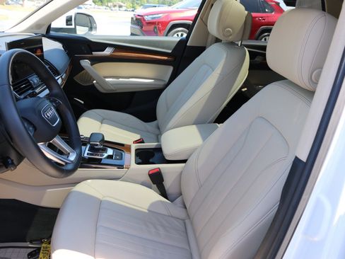 Used 2023 Audi Q5 2.0T Premium Plus AWD/4WD image 29