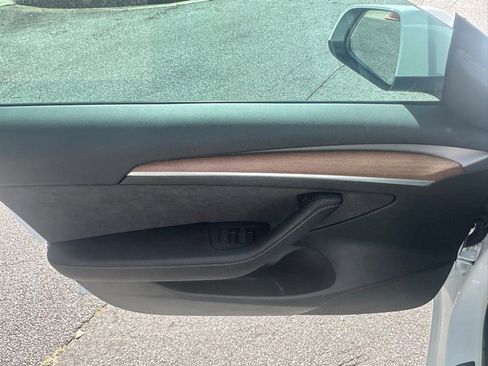 Used 2022 Tesla Model 3 Long Range image 23