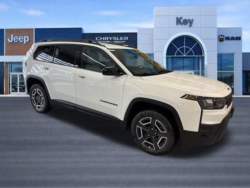 New 2026 Jeep Cherokee Limited image 8