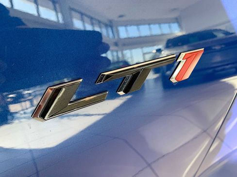 Certified 2023 Chevrolet Camaro LT image 20