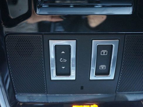 Used 2014 Land Rover Range Rover Sport Supercharged image 35