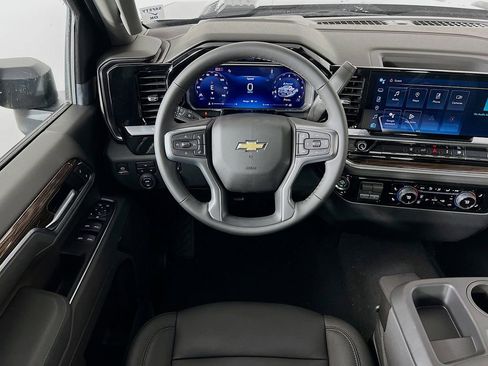 New 2026 Chevrolet Silverado 2500 LT w/ Leather Package AWD/4WD image 22