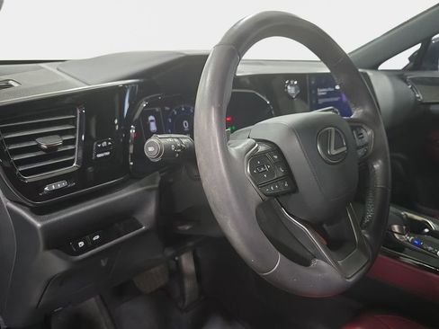 Used 2023 Lexus NX 250 FWD w/ Towing Package (2000 Lbs) image 21