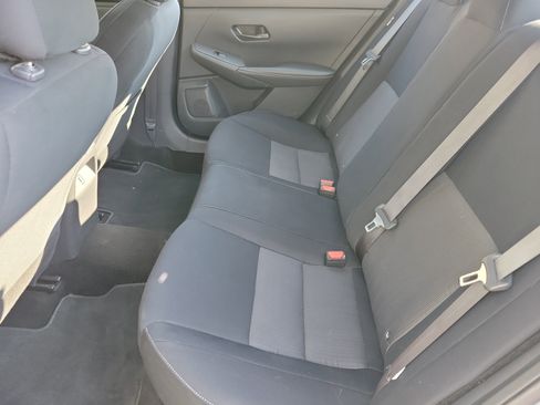 Used 2024 Nissan Sentra SV image 7