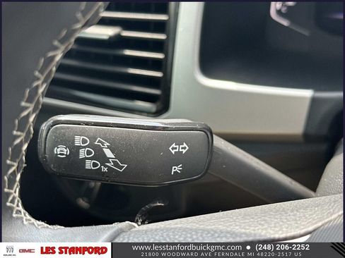 Used 2022 Volkswagen Atlas Cross Sport SEL AWD/4WD image 26