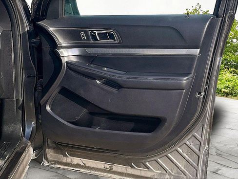 Used 2014 Buick Enclave Leather AWD/4WD image 28