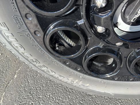 New 2026 Ford F350 Lariat w/ Black Appearance Package image 18