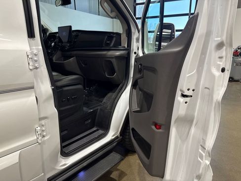 Used 2023 Ford Transit 150 Low Roof AWD image 89