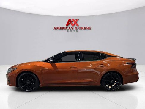 Used 2019 Nissan Maxima SR w/ Premium Package image 4