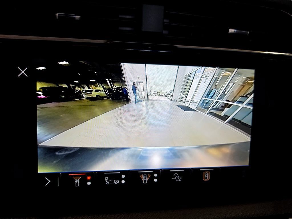 Used 2025 GMC Sierra 1500 AT4 AWD/4WD image 53