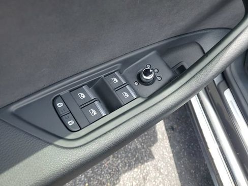 Used 2022 Audi S5 Premium w/ Convenience Package AWD/4WD image 9