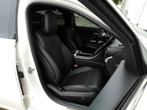 Used 2023 Mercedes-Benz C 300 Sedan image 20