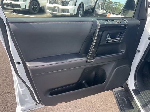 Used 2024 Toyota 4Runner TRD Off-Road image 17