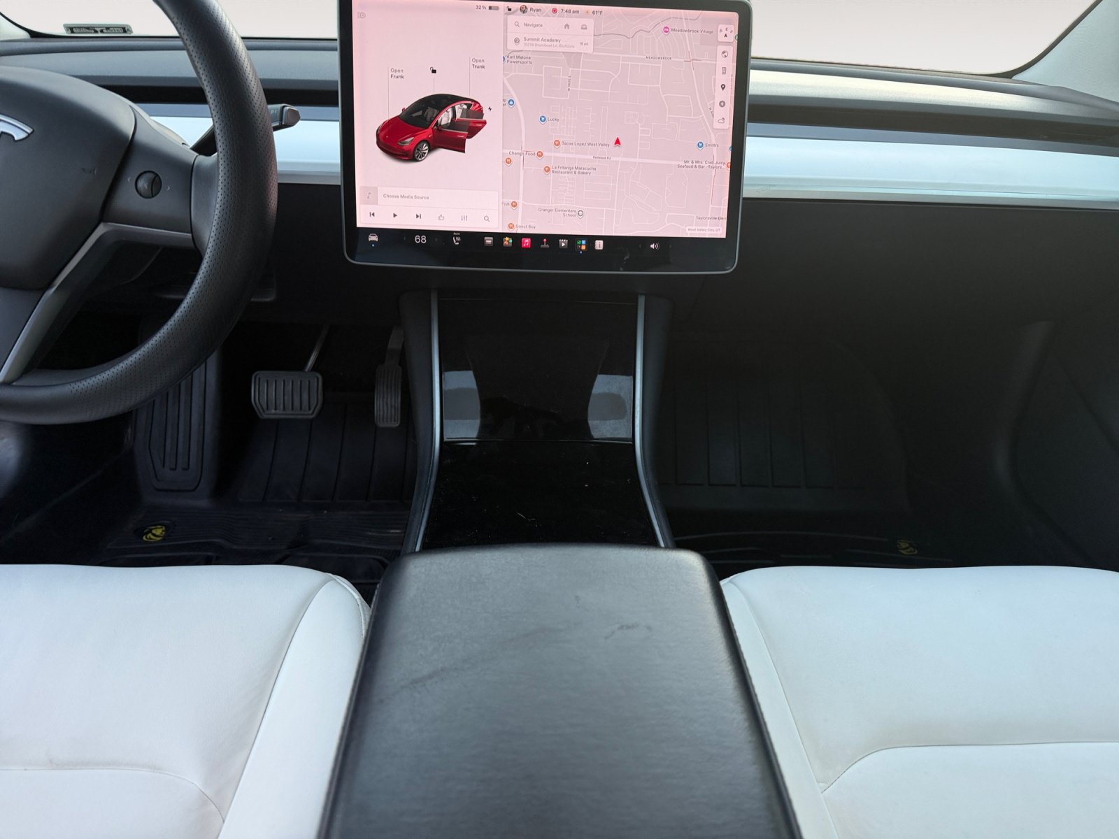Used 2020 Tesla Model 3 Standard Range RWD image 11
