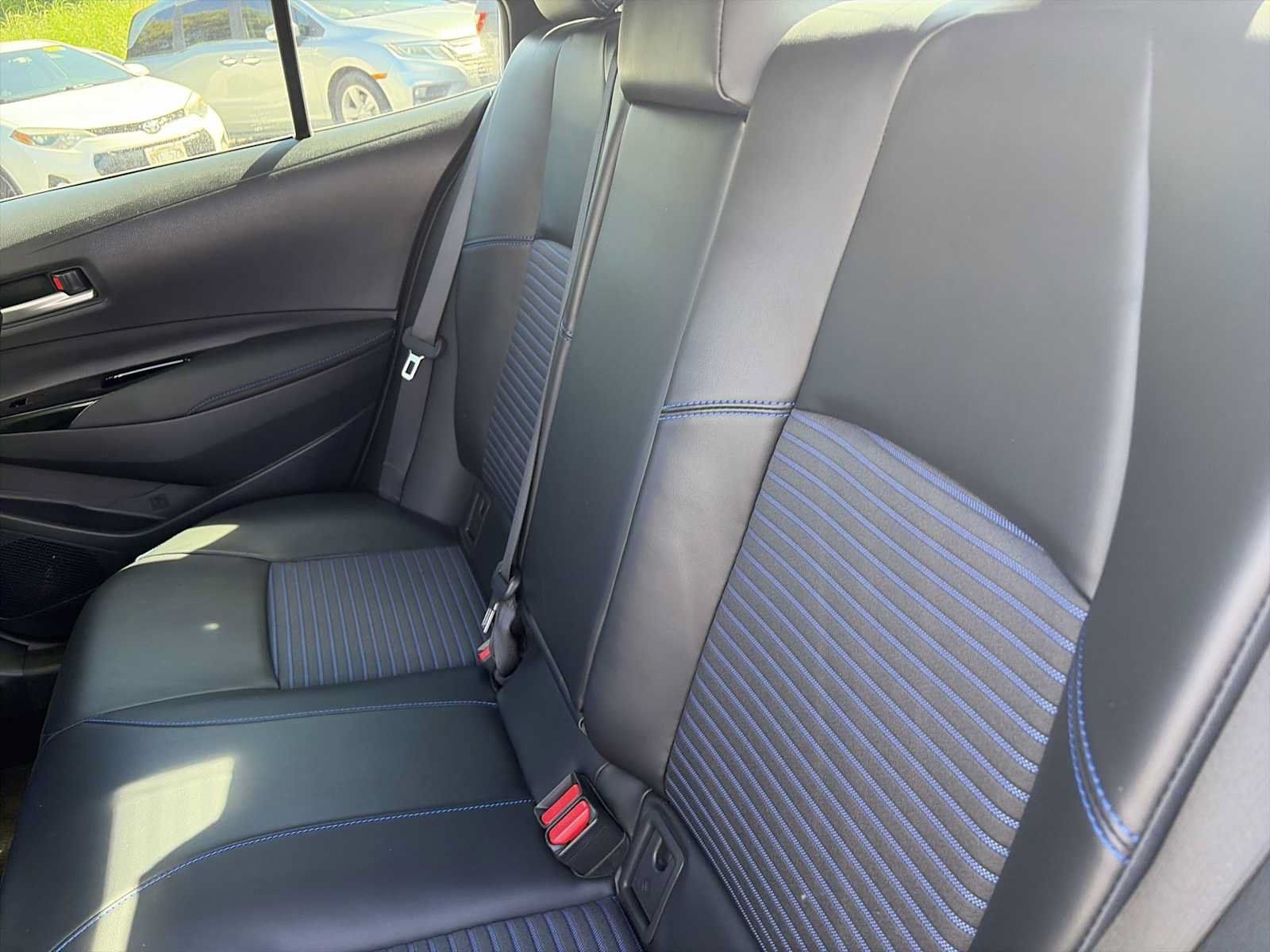 Used 2020 Toyota Corolla XSE FWD image 24