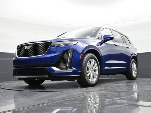 Certified 2023 Cadillac XT6 Luxury image 20