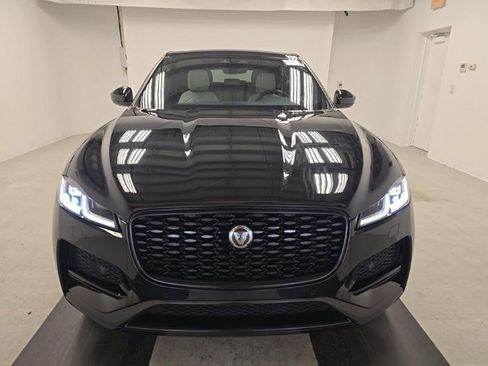 Used 2023 Jaguar F-PACE S AWD/4WD image 2