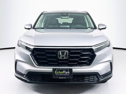 Used 2025 Honda CR-V LX image 2