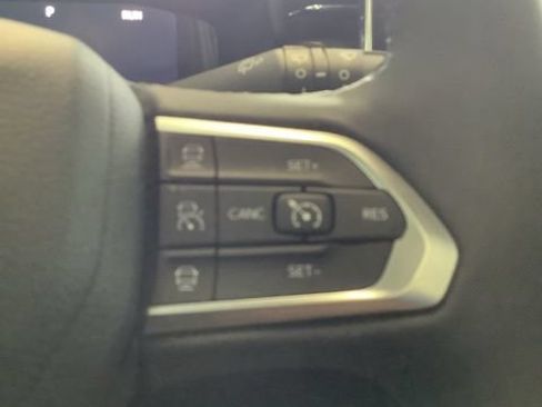 Used 2025 Jeep Compass Limited w/ High Altitude Package AWD/4WD image 25