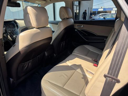 Used 2018 Hyundai Santa Fe SE w/ SE Premium Package 02 FWD image 51