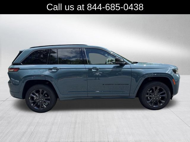 New 2026 Jeep Grand Cherokee Limited AWD/4WD image 4