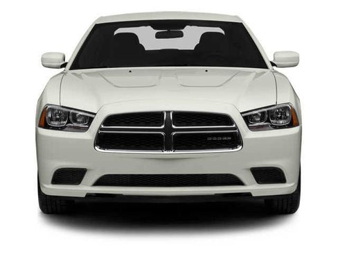 Used 2013 Dodge Charger SE RWD image 7