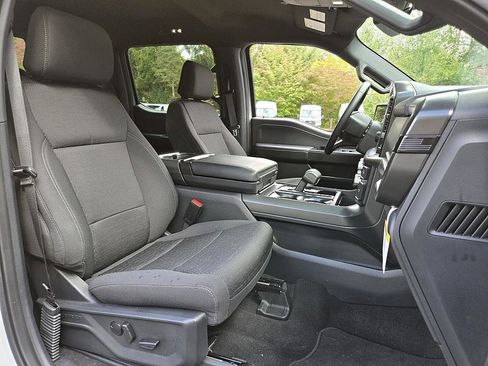 New 2024 Ford F150 XLT w/ Equipment Group 302A MID image 17