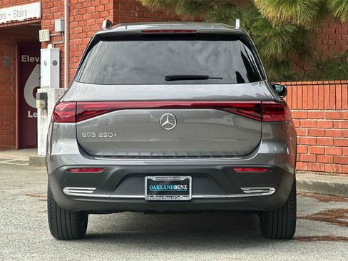 Certified 2024 Mercedes-Benz EQB 250+ image 5