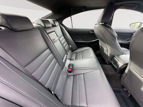 Used 2023 Lexus IS 500 image 32