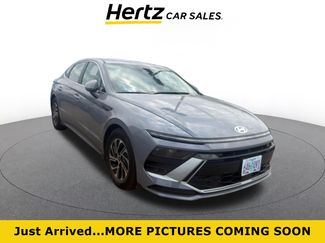 Used 2026 Hyundai Sonata Blue FWD video 1