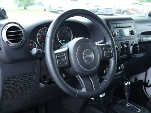 Used 2014 Jeep Wrangler Unlimited Sport w/ Quick Order Package 24S AWD/4WD image 2