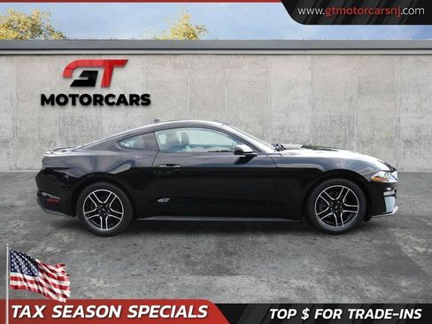 Used 2021 Ford Mustang Premium RWD image 4