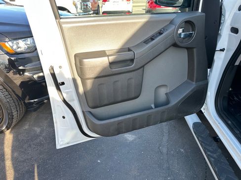 Used 2015 Nissan Xterra PRO-4X image 27