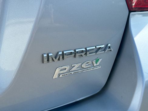 Used 2016 Subaru Impreza 2.0i Premium AWD/4WD image 11