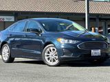 Used 2020 Ford Fusion SE image 2