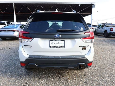 Used 2022 Subaru Forester Wilderness image 4