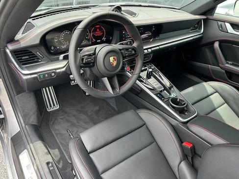 Certified 2026 Porsche 911 Carrera S RWD image 4