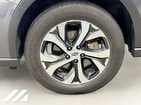 Used 2022 Subaru Outback Limited XT AWD/4WD image 34