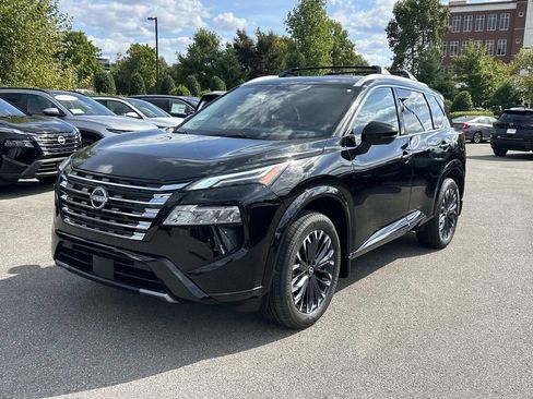 New 2026 Nissan Rogue Platinum w/ Platinum Premium Package AWD/4WD image 3