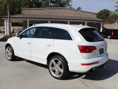 Used 2014 Audi Q7 3.0T S line Prestige w/ S Line Package image 4