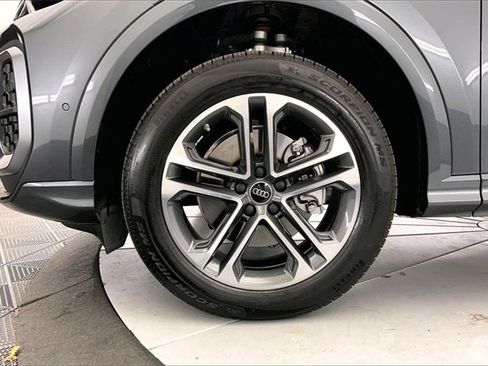 New 2025 Audi Q5 Premium Plus image 12