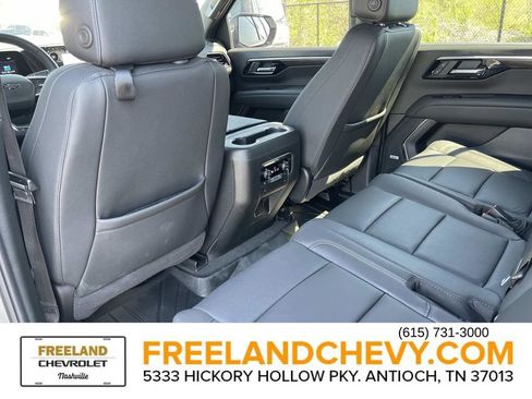 Used 2025 Chevrolet Tahoe Z71 w/ Comfort Package image 21