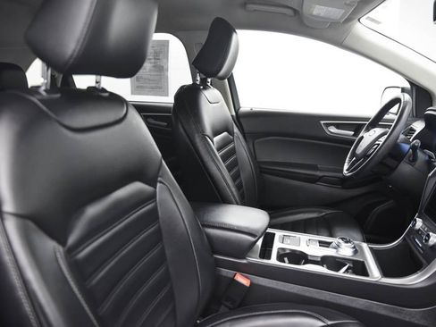 Used 2023 Ford Edge SEL image 15