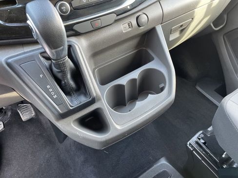 Used 2023 Ford Transit 350 XLT image 9