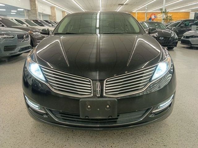 Used 2016 Lincoln MKZ w/ Equipment Group 200A Select FWD image 3