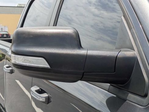 Used 2019 RAM 1500 Big Horn AWD/4WD image 11