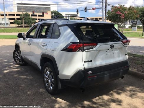 Used 2024 Toyota RAV4 XLE Premium FWD image 5