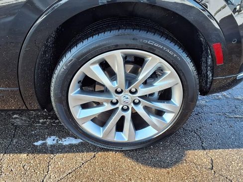 Certified 2023 Buick Envision Avenir image 42