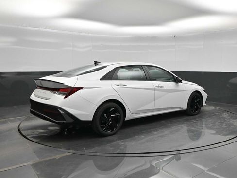 New 2026 Hyundai Elantra Sport FWD image 7